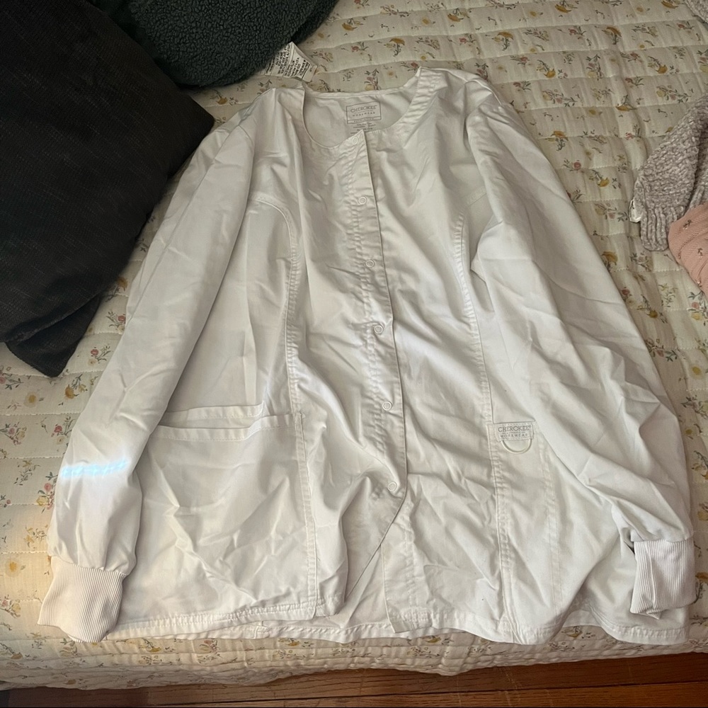 White Long Sleeve Scrub Top